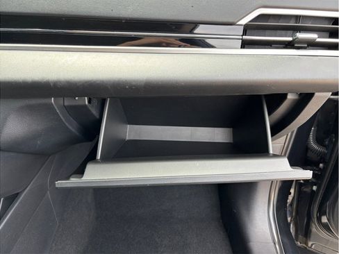 Used 2022 Mitsubishi Outlander ES image 38