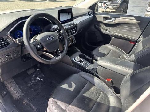 Certified 2022 Ford Escape SEL w/ Technology Package image 16