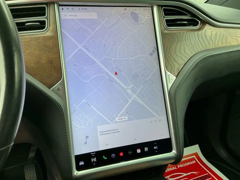 Used 2017 Tesla Model X 100D image 29