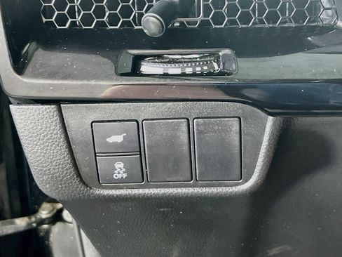 Used 2023 Honda CR-V EX-L image 10
