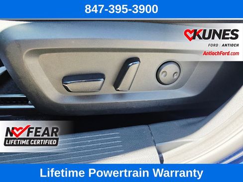 Used 2025 Nissan Rogue SV image 17