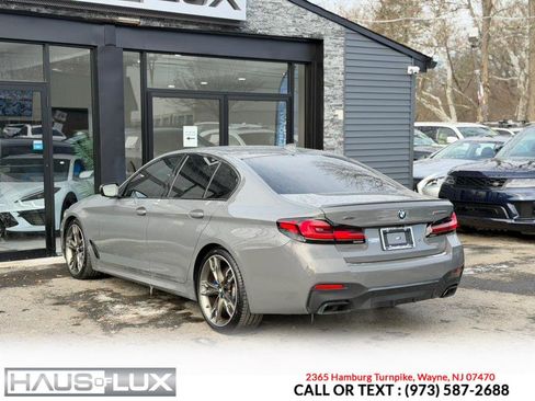 Used 2022 BMW M550i xDrive w/ Executive Package image 22