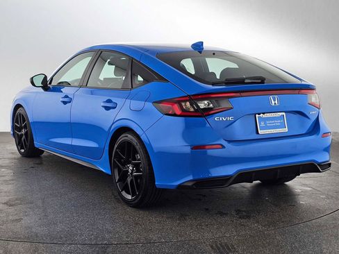 Used 2025 Honda Civic Sport image 5
