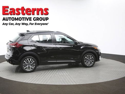 Used 2024 Nissan Kicks SR image 43