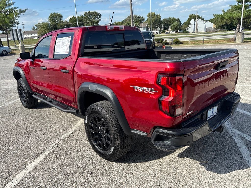 Used 2026 Chevrolet Colorado Trail Boss AWD/4WD image 6