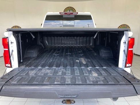 Used 2024 Chevrolet Silverado 3500 High Country w/ High Country Premium Package AWD/4WD image 26