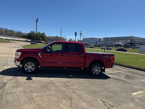 Used 2021 Ford F150 XLT w/ Equipment Group 301A Mid image 7