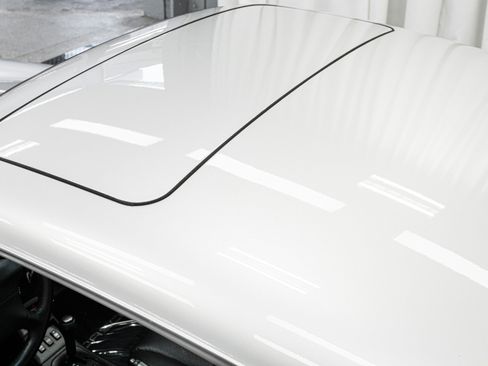 Used 1998 Porsche 911 GT3 RS image 31