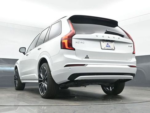 New 2026 Volvo XC90 B6 Ultra w/ Protection Package Premier AWD/4WD image 45