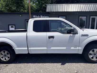Used 2017 Ford F150 XLT w/ Equipment Group 301A Mid