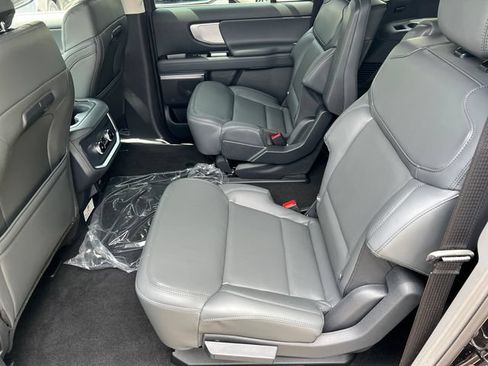 New 2027 Ford Expedition Max Active RWD image 23