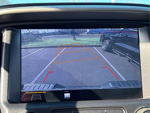 Used 2019 Chevrolet Colorado LT w/ LT Convenience Package image 13