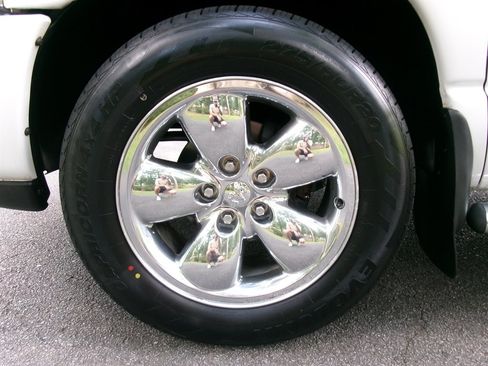 Used 2005 Dodge Ram 1500 Truck SLT RWD image 40