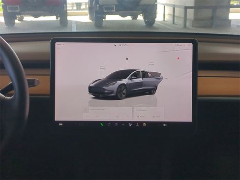 Used 2022 Tesla Model 3 Long Range image 17