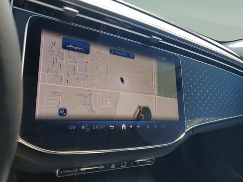 Certified 2025 Mercedes-Benz E 350 4MATIC Sedan image 21