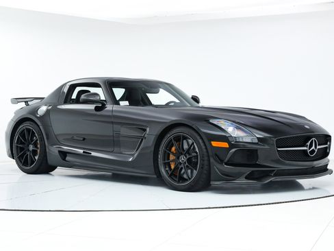 Used 2014 Mercedes-Benz SLS AMG Black Series image 30