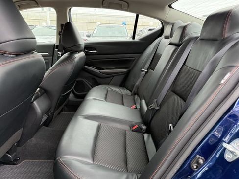 Used 2024 Nissan Altima 2.5 SR FWD image 25