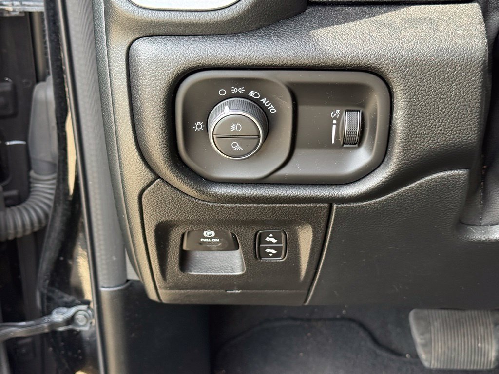 Used 2020 RAM 1500 Big Horn AWD/4WD image 20