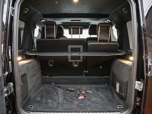 Used 2025 Mercedes-Benz G 550 image 26
