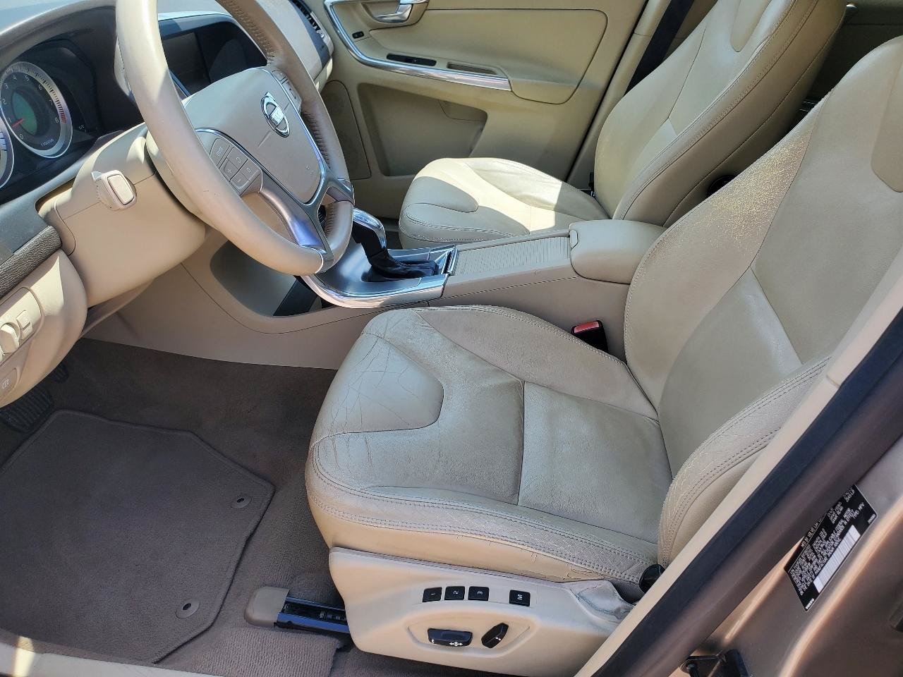 Used 2013 Volvo XC60 3.2 FWD image 16