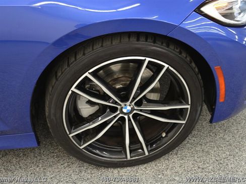 Used 2020 BMW 330i xDrive Sedan w/ M Sport Package AWD/4WD image 45