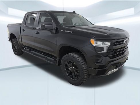 Used 2023 Chevrolet Silverado 1500 RST AWD/4WD image 5