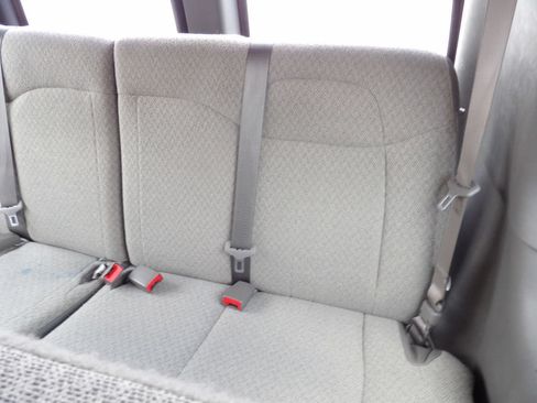 Used 2025 Chevrolet Express 3500 LS RWD image 35