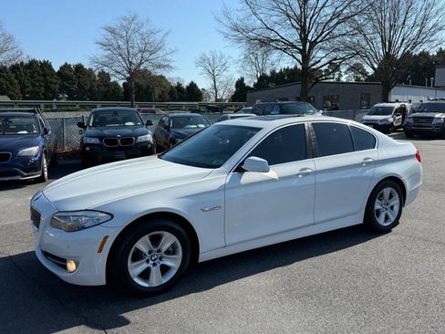 Used 2013 BMW 528i xDrive Sedan AWD/4WD image 4