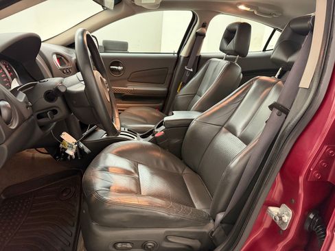 Used 2004 Pontiac Grand Prix GT2 w/ Leather Trim Pkg image 5