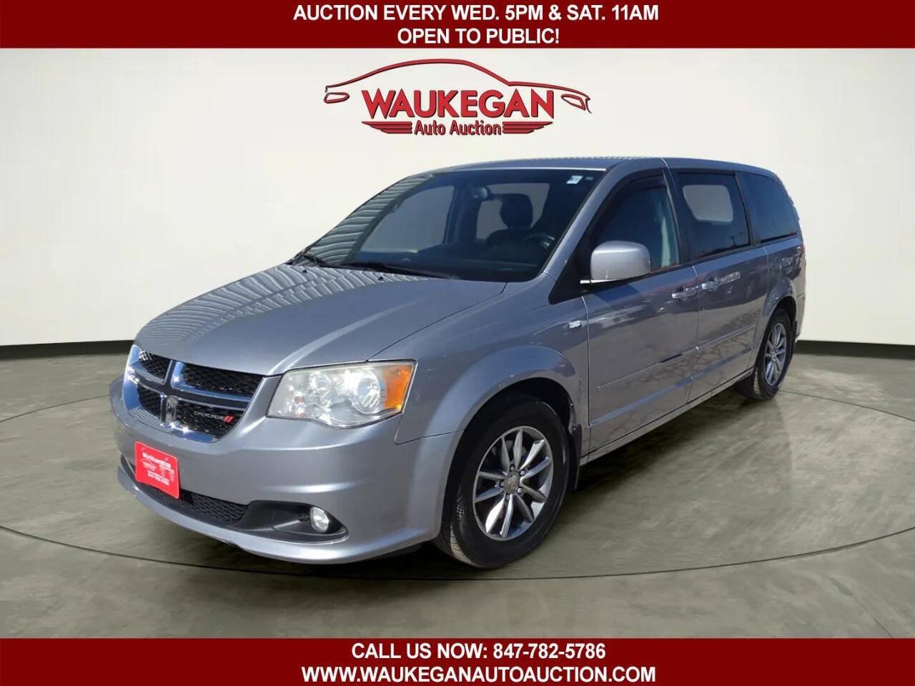 Used 2014 Dodge Grand Caravan SE FWD image 1