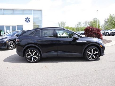 Used 2023 Volkswagen ID.4 Pro S AWD/4WD image 2