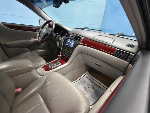 Used 2004 Lexus ES 330 FWD image 21