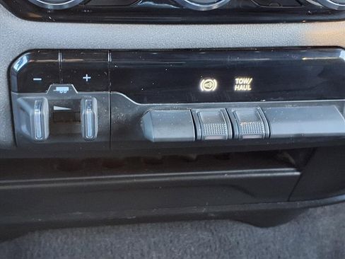 Used 2023 RAM 2500 Tradesman image 23