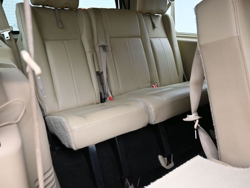 Used 2017 Ford Expedition EL XLT w/ Equipment Group 202A image 42