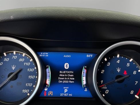 Used 2019 Maserati Ghibli RWD image 23