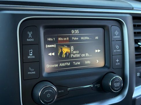Used 2024 RAM 1500 Warlock RWD image 17