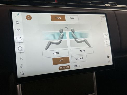 New 2025 Land Rover Range Rover SE image 15