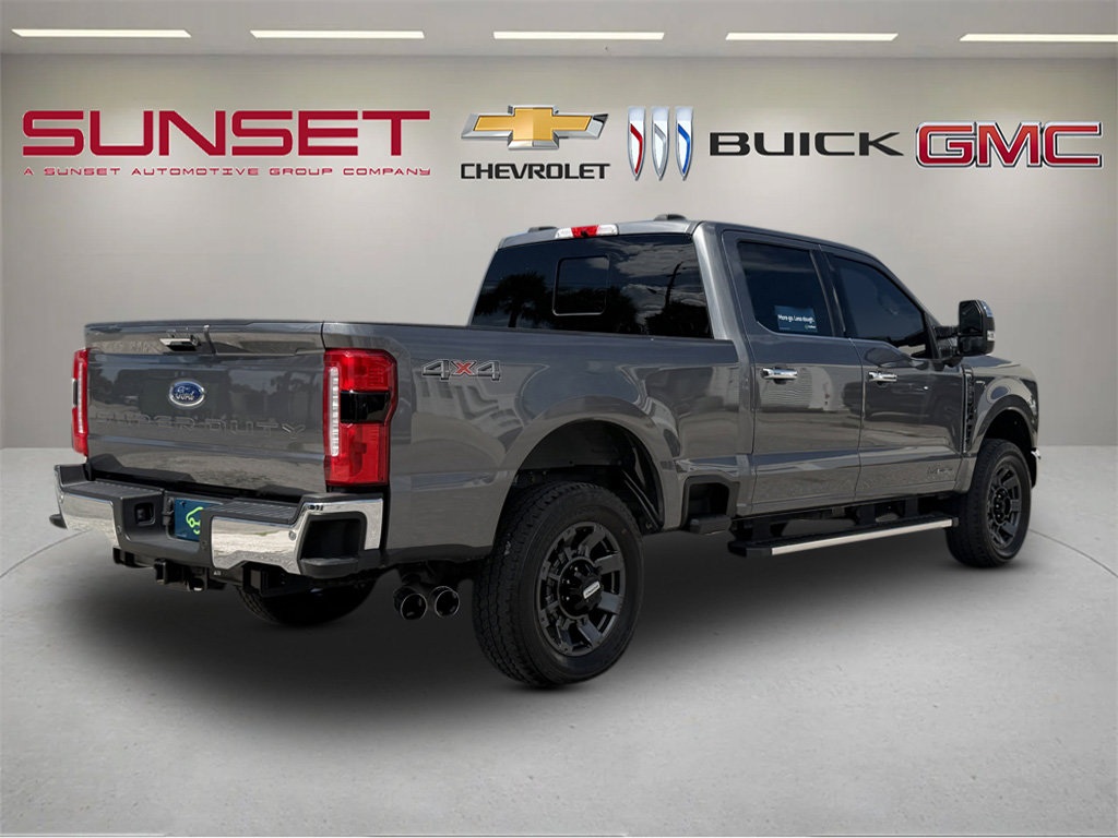 Used 2024 Ford F250 Lariat w/ Chrome Package AWD/4WD image 3