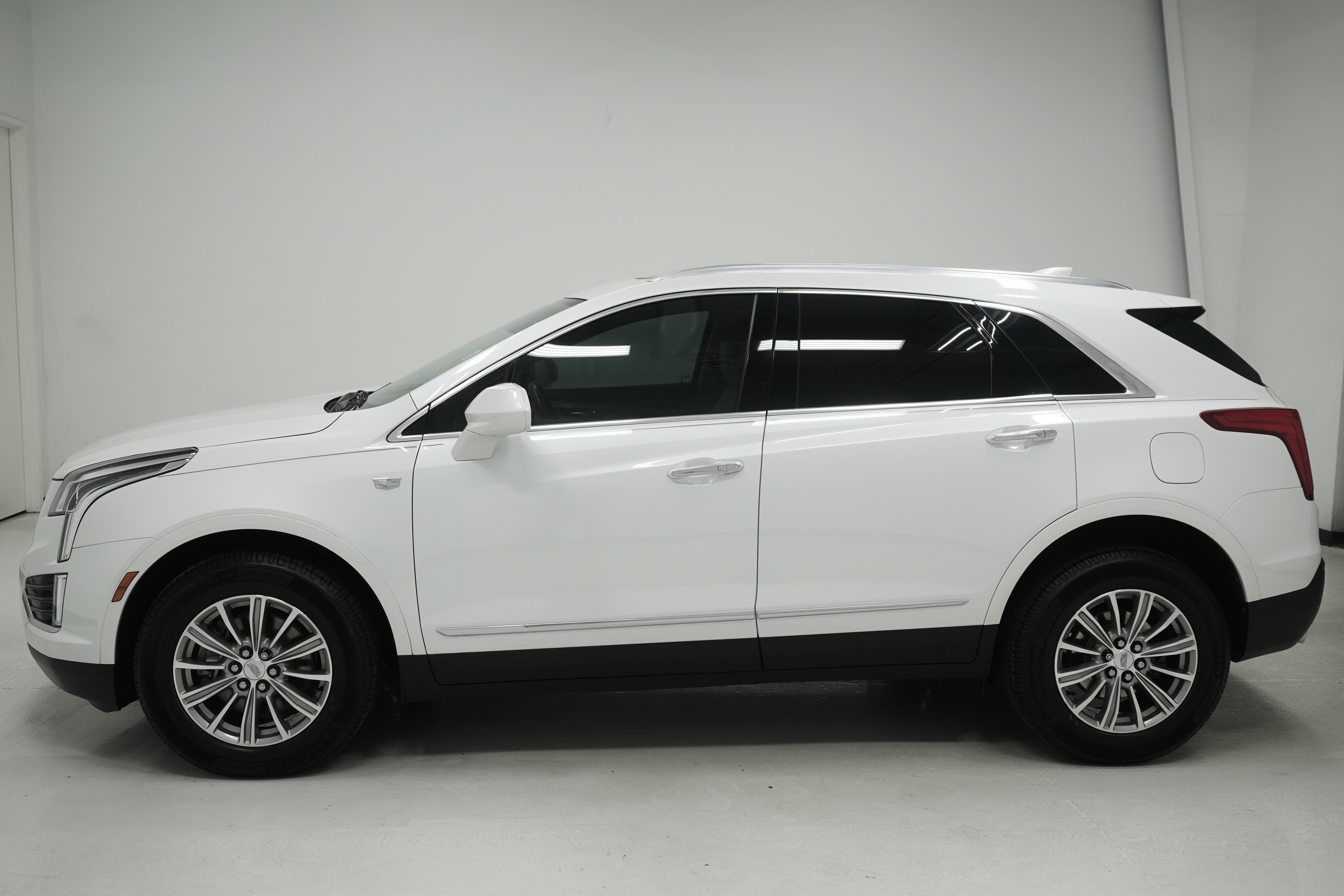 Used 2019 Cadillac XT5 Luxury FWD image 5