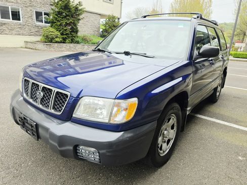 Used 2002 Subaru Forester L AWD/4WD image 1
