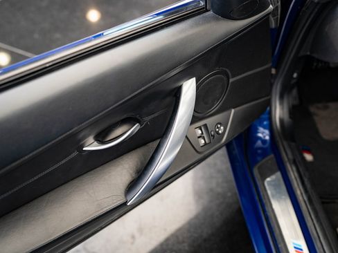 Used 2007 BMW M Roadster image 24