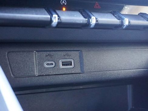 Used 2024 Chevrolet Colorado Trail Boss image 22