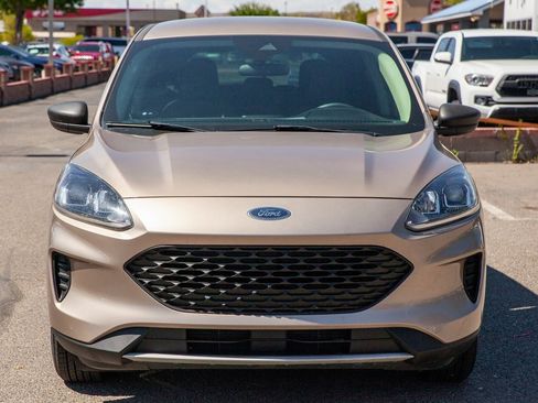 Used 2020 Ford Escape S image 3