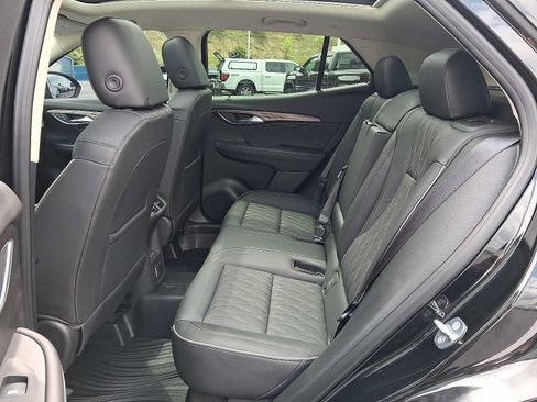 Used 2023 Buick Envision Avenir AWD/4WD image 10