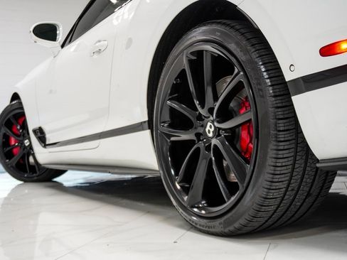 Used 2021 Bentley Continental GT Mulliner image 11