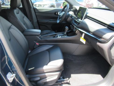 New 2026 Jeep Compass Latitude AWD/4WD image 10