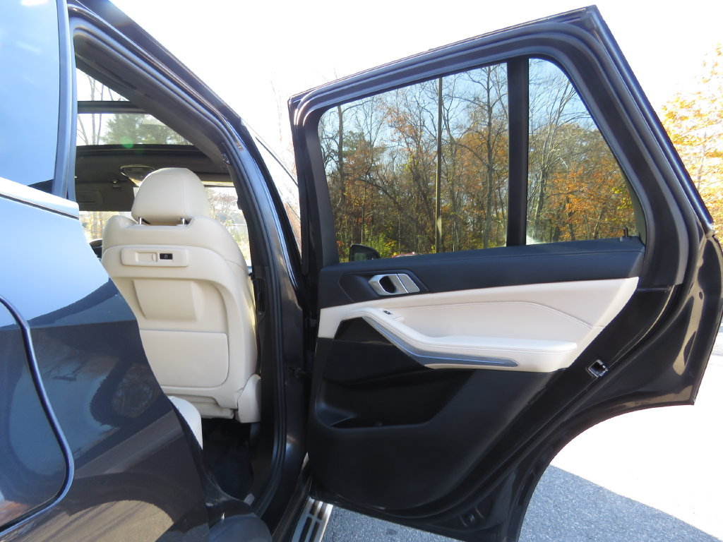 Used 2021 BMW X5 xDrive45e w/ Convenience Package AWD/4WD image 15