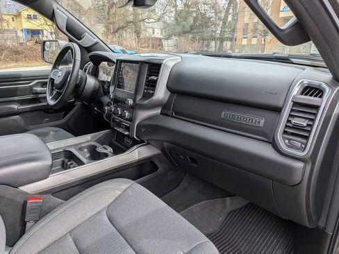 Certified 2024 RAM 1500 Big Horn image 24