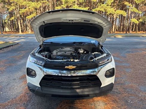 Used 2023 Chevrolet TrailBlazer LS image 20