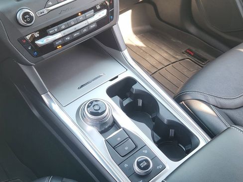 Used 2020 Ford Explorer ST w/ Premium Technology Package image 15